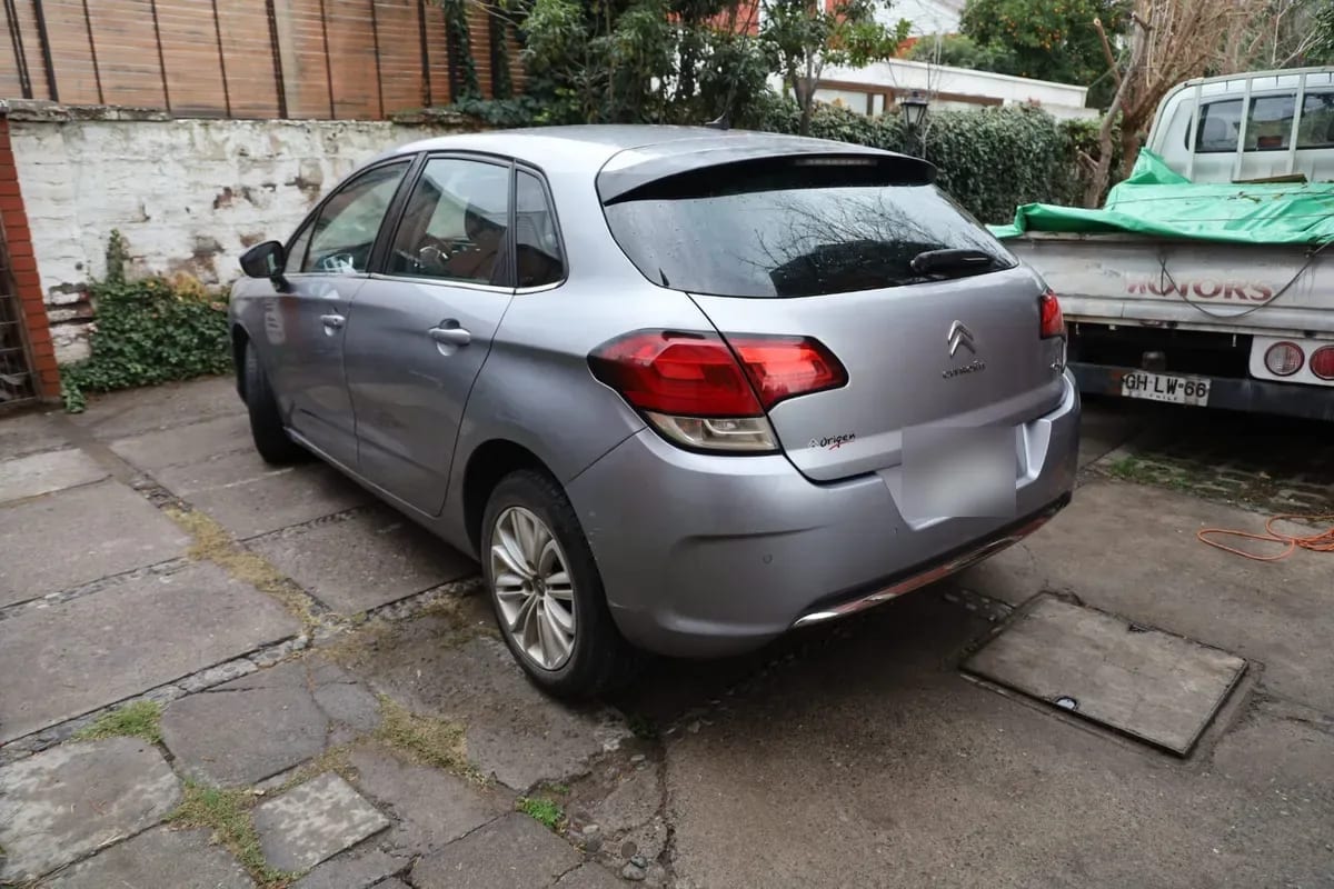 Citroen C-4 1.6 Bluehdi 120 Sys Eat6 Feel At Diesel año 2017