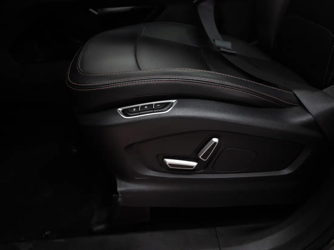 Geely Okavango 2.0 Signature At año 2025