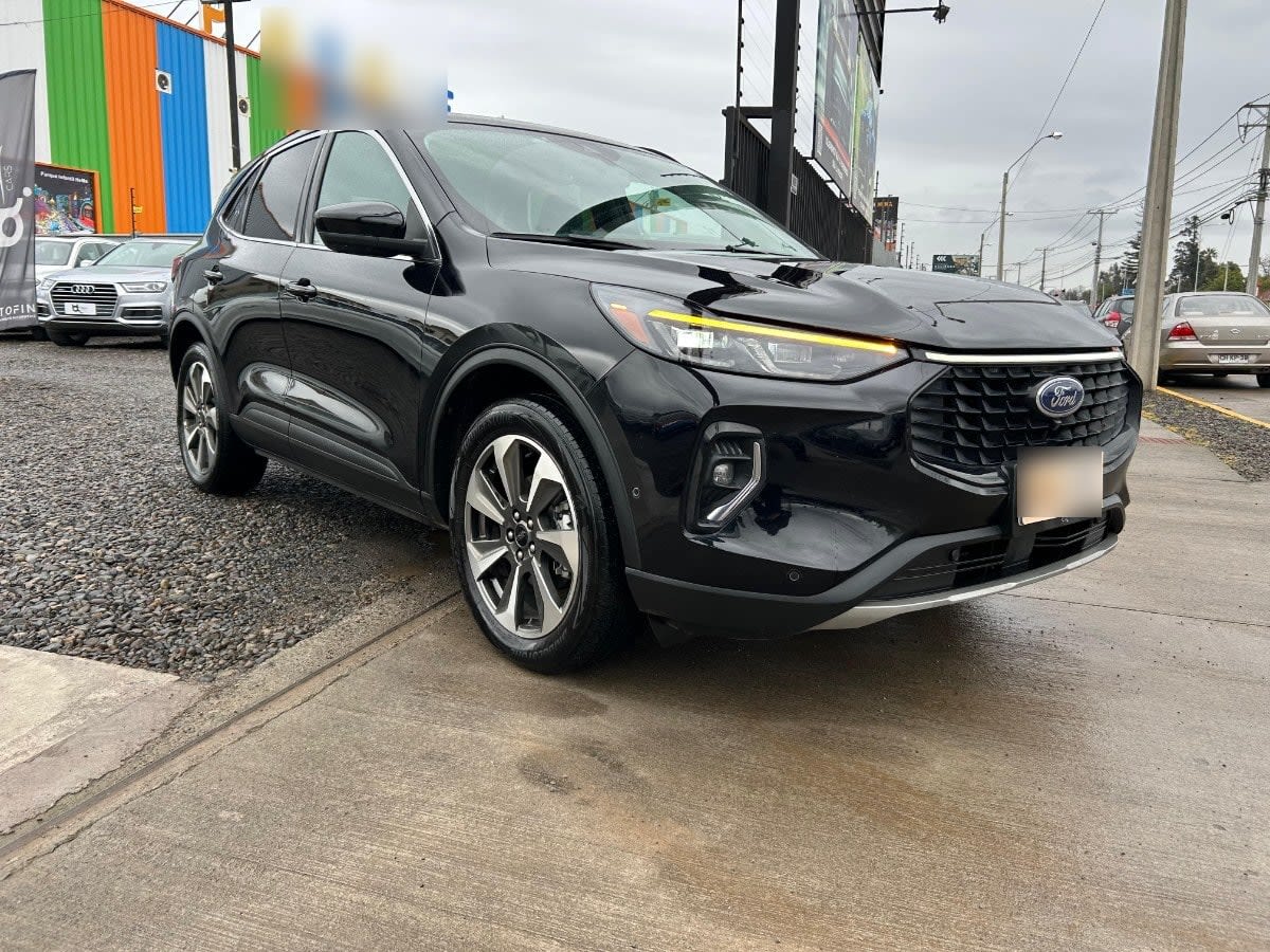 Ford Escape Platinum 2.0 Ecoboost Awd año 2024