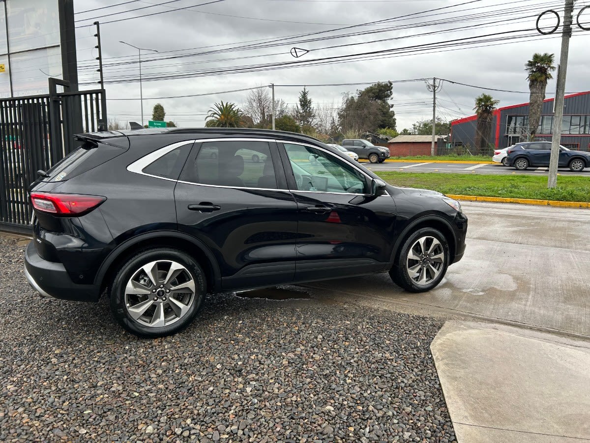 Ford Escape Platinum 2.0 Ecoboost Awd año 2024