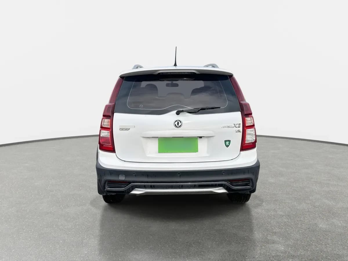 Dongfeng Joyear X3 1.6 Luxury 4x2 Mt 5p año 2022