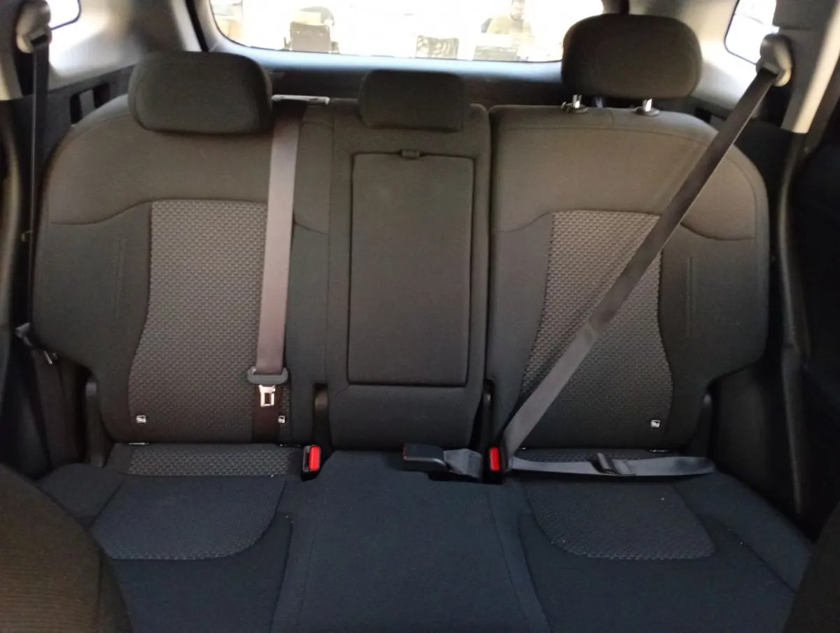 Kia Sportage 2.0 Ex Dies 2wd 8at 5p año 2025