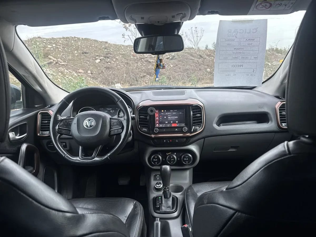 Ram 1000 2.0 Laramie 4x4 Dob. Cab. At 4p año 2021
