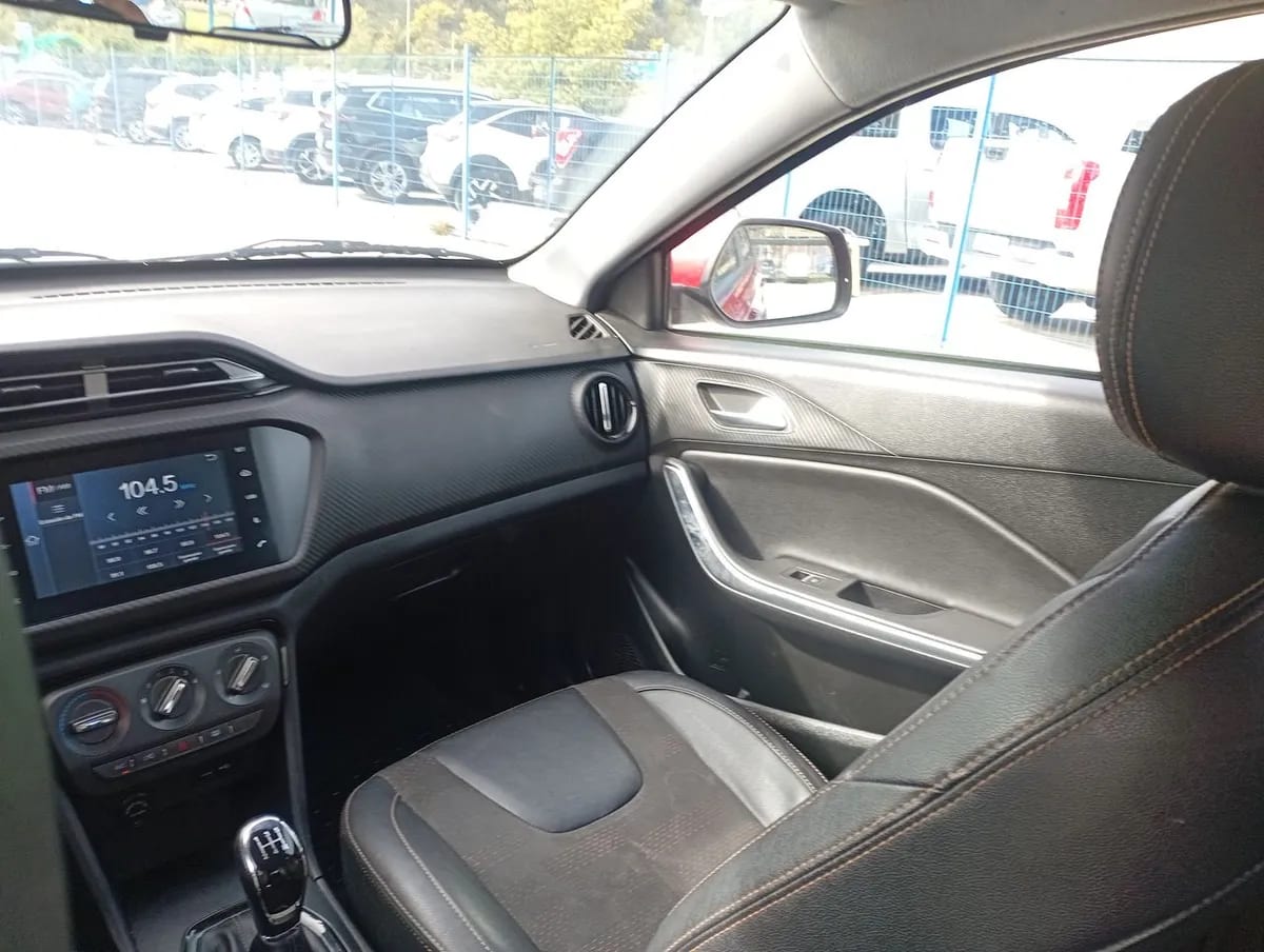 Chery Tiggo 2 1.5 Vvt Gls 4x2 Mt 5p año 2023