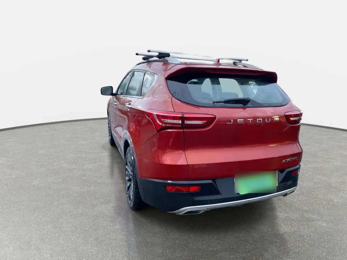 Jetour X70 1.5t Glx 4x2 At 5p año 2022