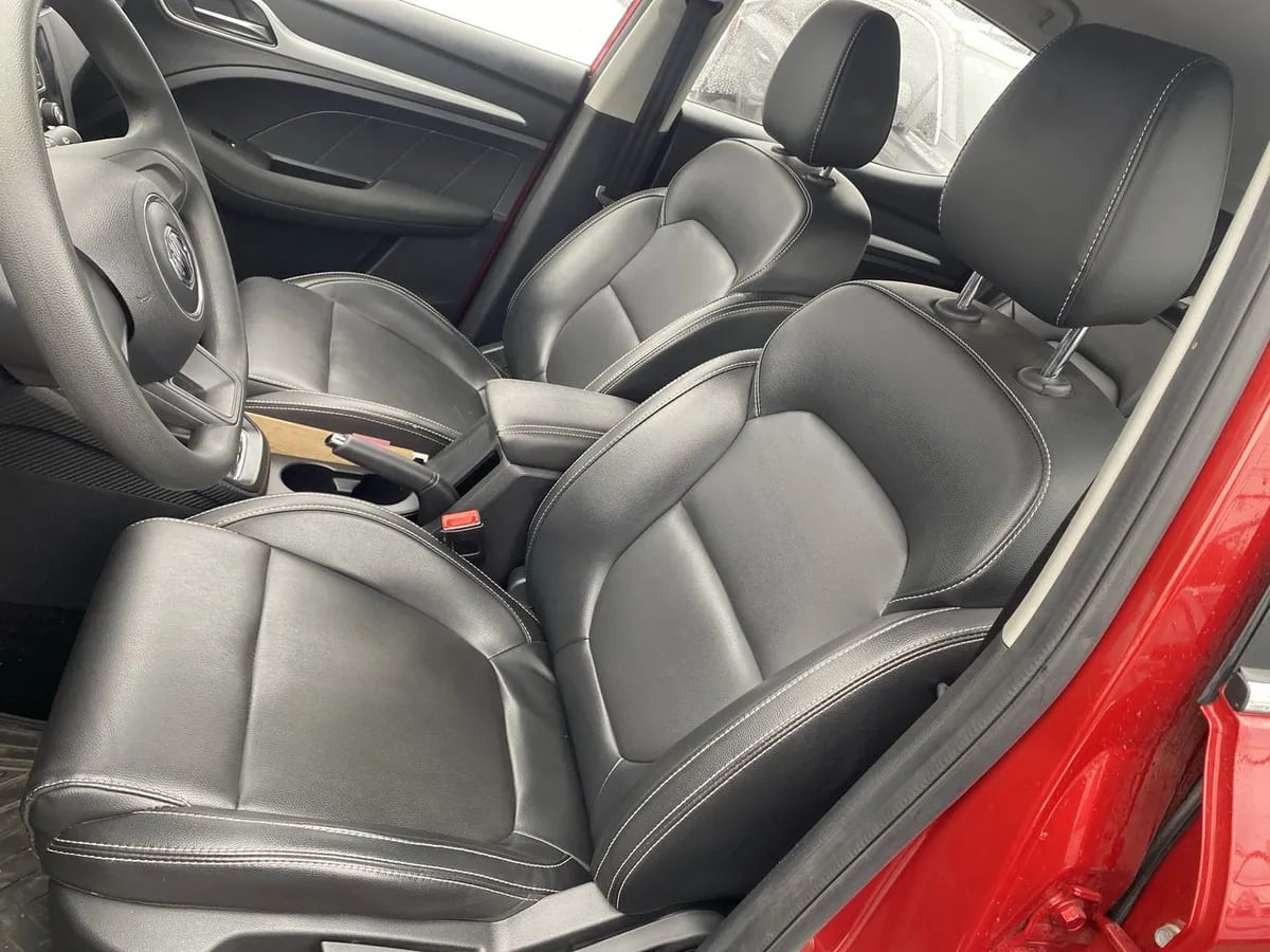 MG Mg Zs 1.5 Std 4x2 At 5p año 2023