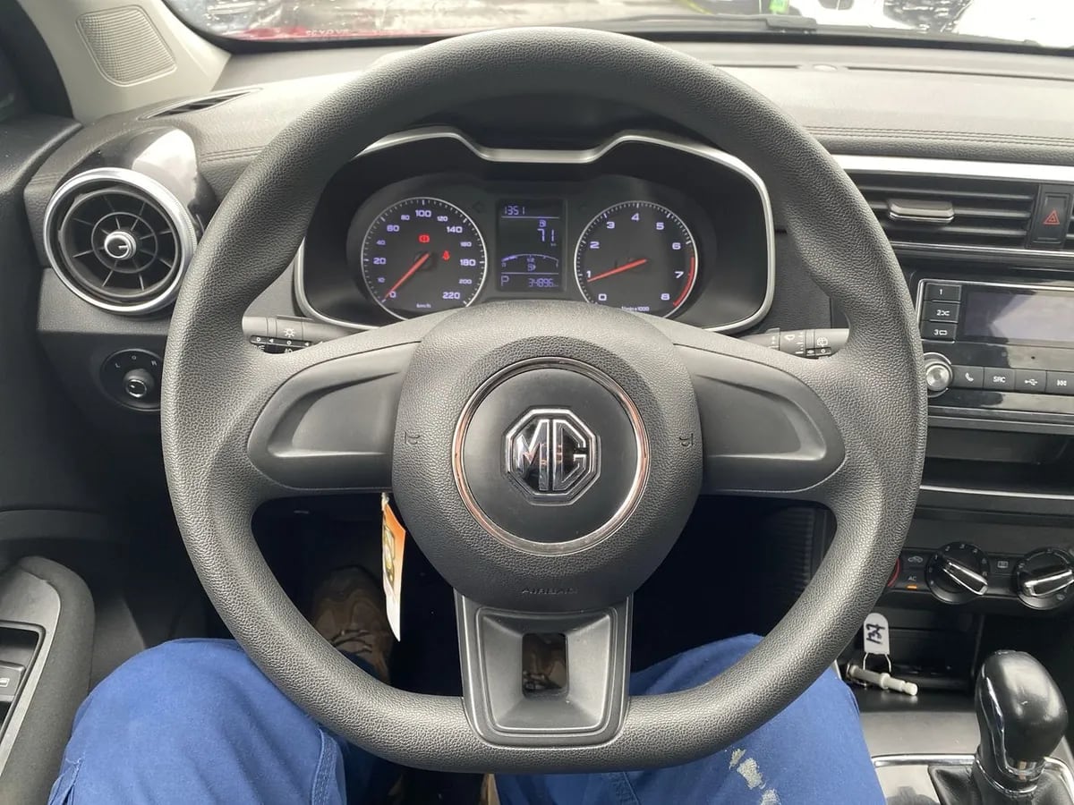 MG Mg Zs 1.5 Std 4x2 At 5p año 2023