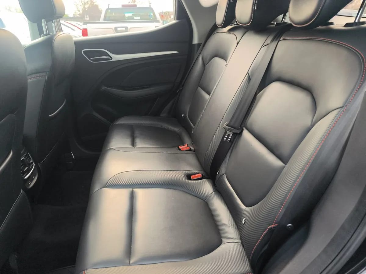MG Mg Zx 1.5 Dlx 4x2 Cvt At 5p año 2023