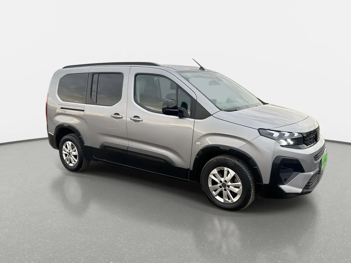 Peugeot Rifter 1.5 Mca Allure Bluehdi Diesel 100 4x2 Mt 5p año 2025