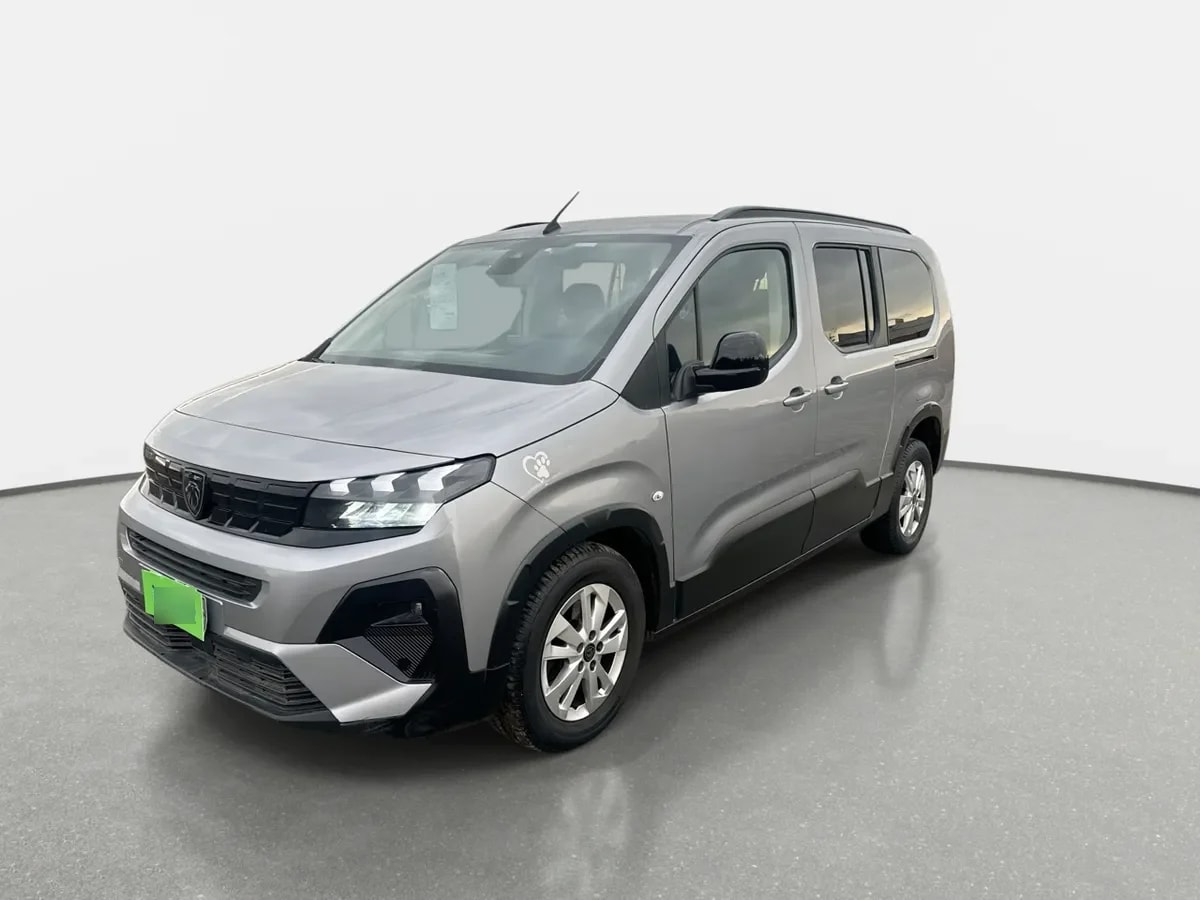 Peugeot Rifter 1.5 Mca Allure Bluehdi Diesel 100 4x2 Mt 5p año 2025