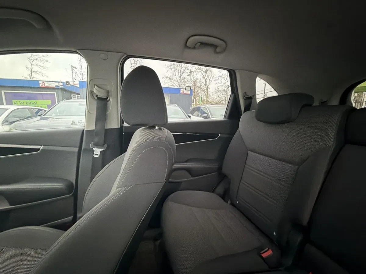 Kia Sorento 2.4 Ex 2wd 6mt 5p año 2018