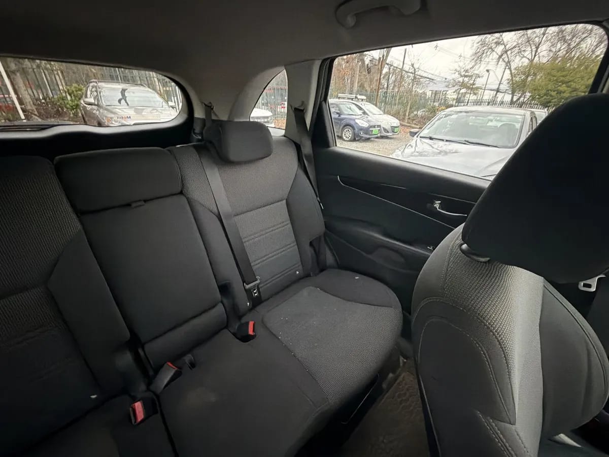 Kia Sorento 2.4 Ex 2wd 6mt 5p año 2018