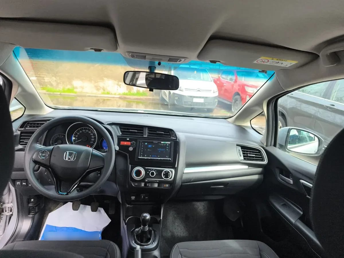 Honda Wr-V 1.5 Lx 4x2 Mt 5p año 2023