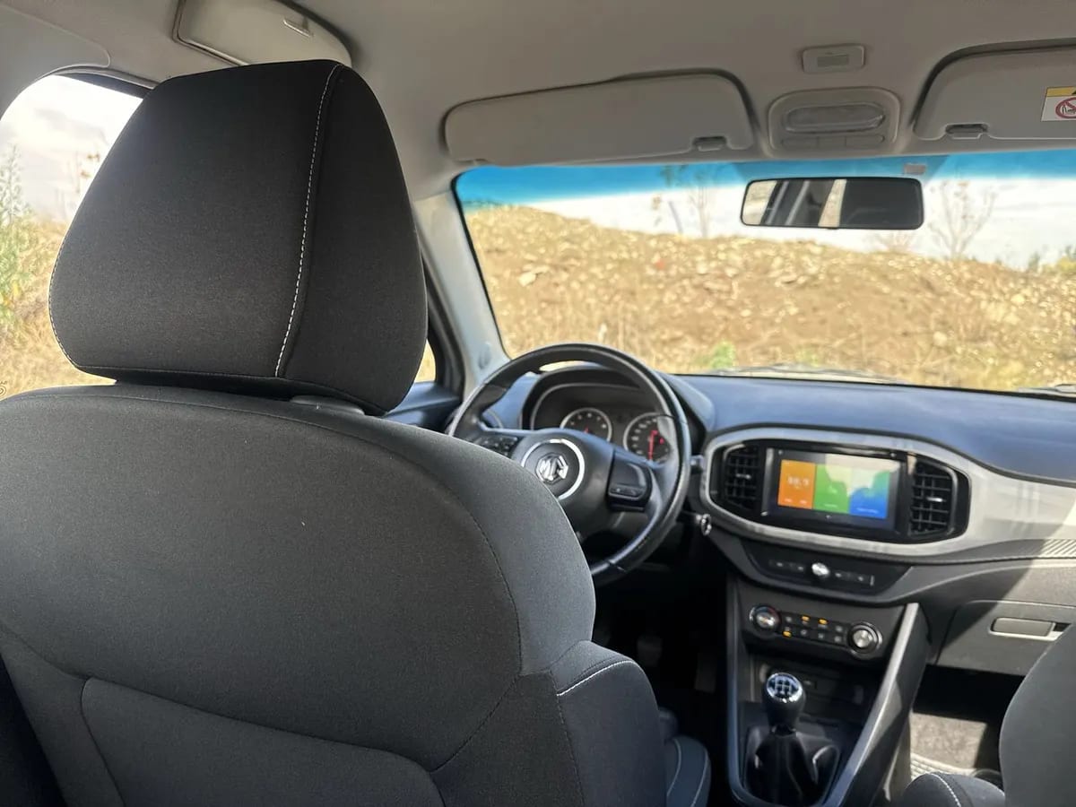 MG 3 1.5 Comfort 4x2 Hb Mt 5p año 2021