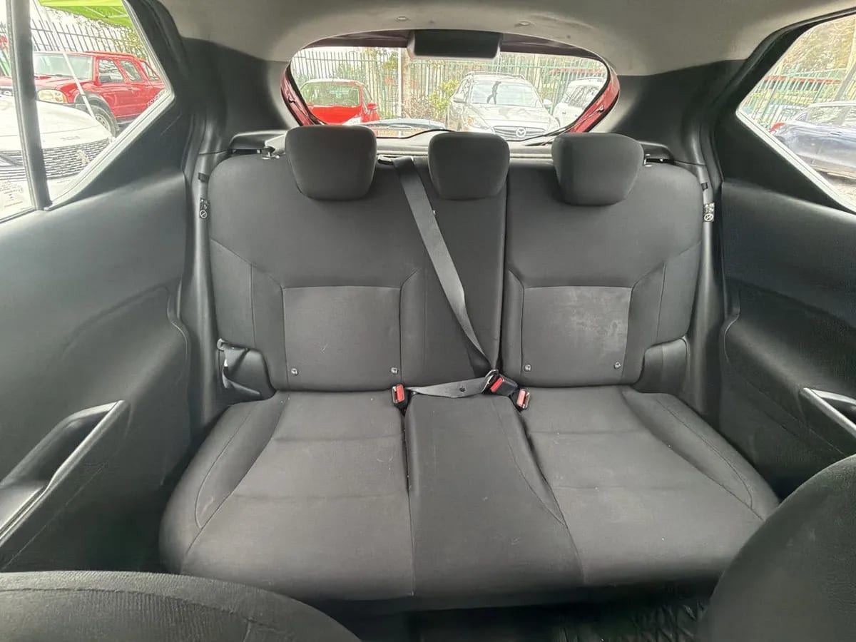 Nissan Kicks 1.6 Sense 4x2 Mt 5p año 2024