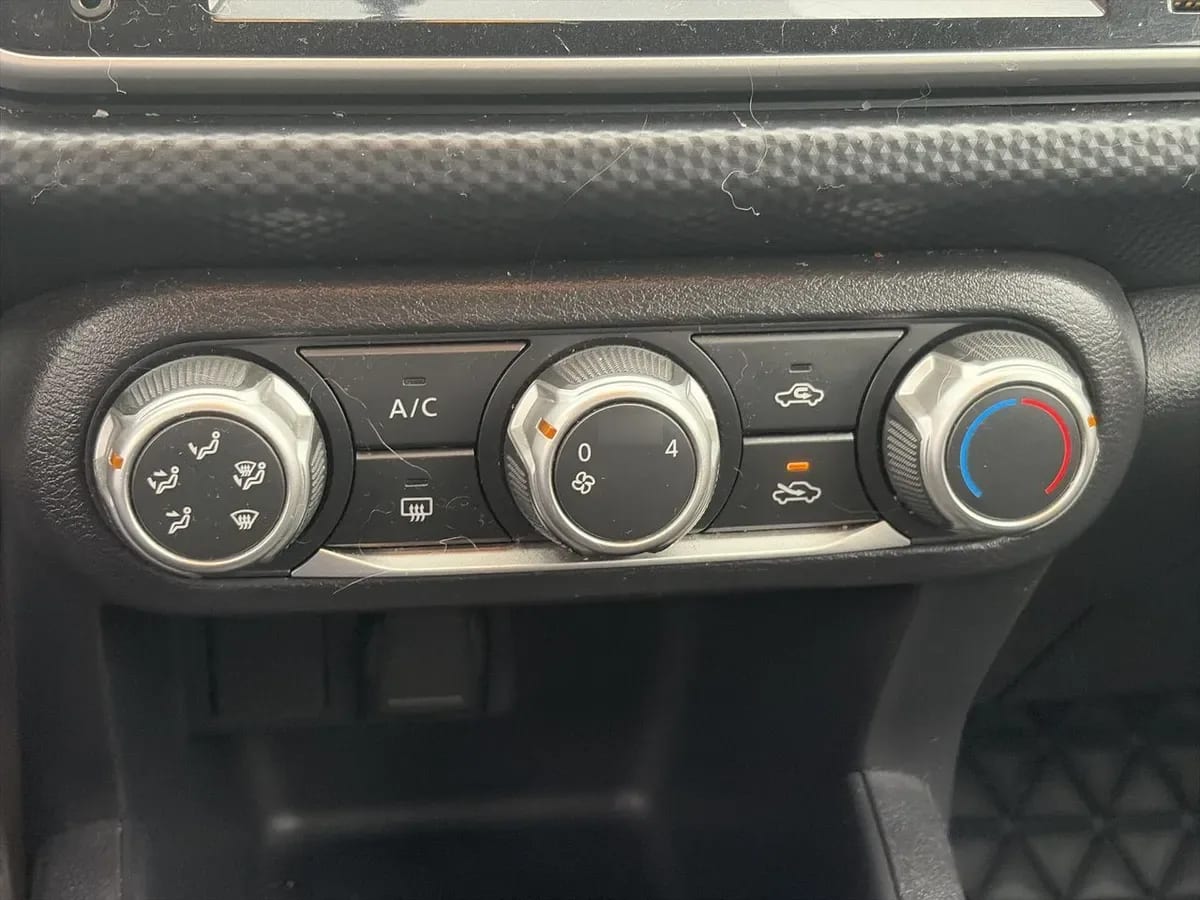 Nissan Kicks 1.6 Sense 4x2 Mt 5p año 2024