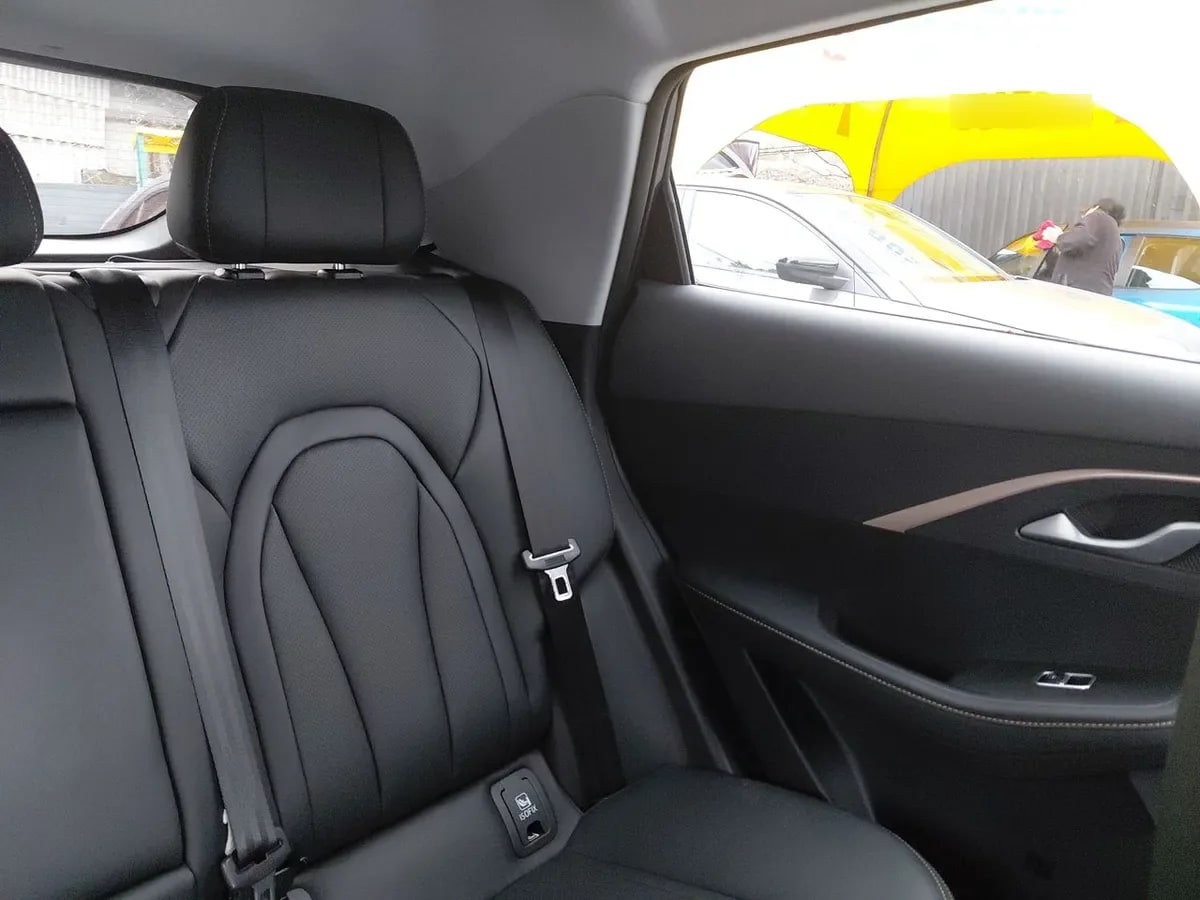 Omoda C5 1.6t Prestige 4x2 Dct At 5p año 2025