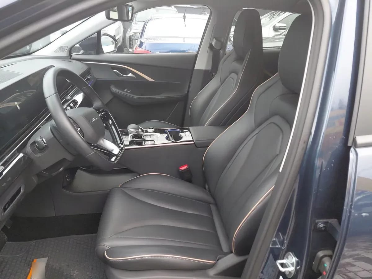 Omoda C5 1.6t Prestige 4x2 Dct At 5p año 2025