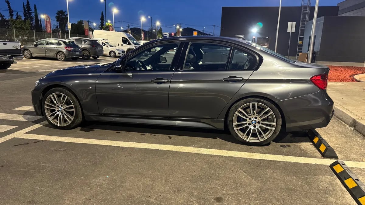 BMW 335 3.0 M Package At año 2015