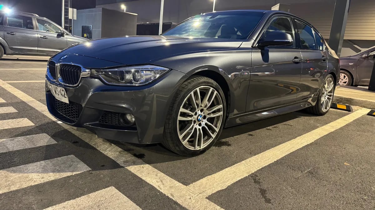 BMW 335 3.0 M Package At año 2015