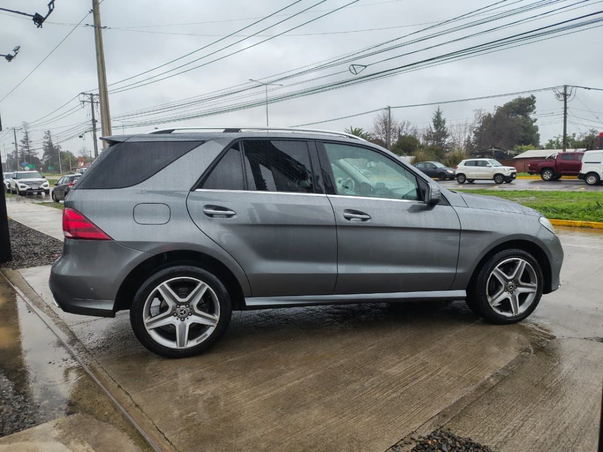 Mercedes-Benz Gle 350d - año 2017