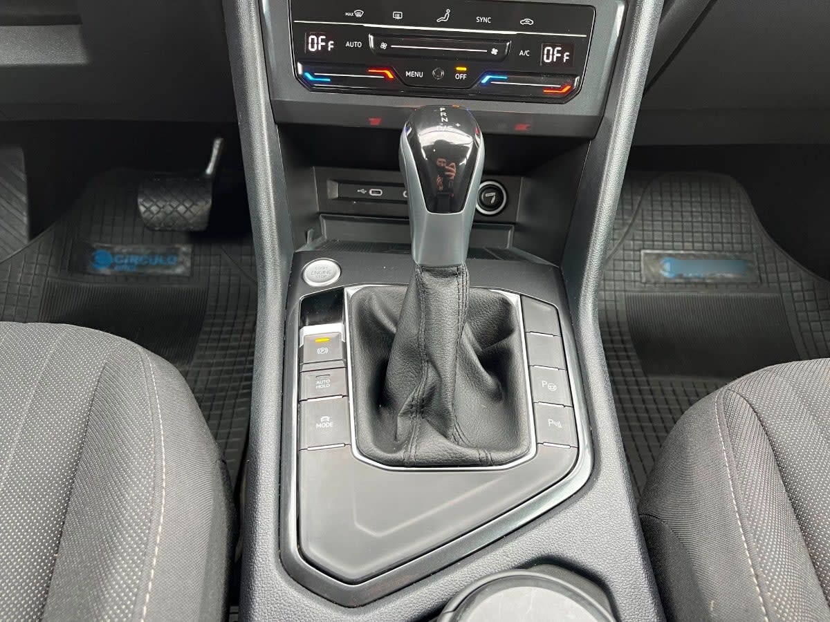 Volkswagen Tiguan Comfortline Tsi 4x2 1.4 Aut año 2022