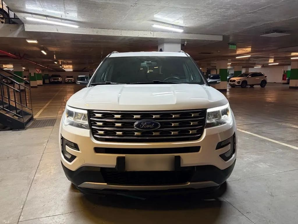 Ford Explorer 3.5 Xlt 4x2 3 Corridas At 5p año 2017