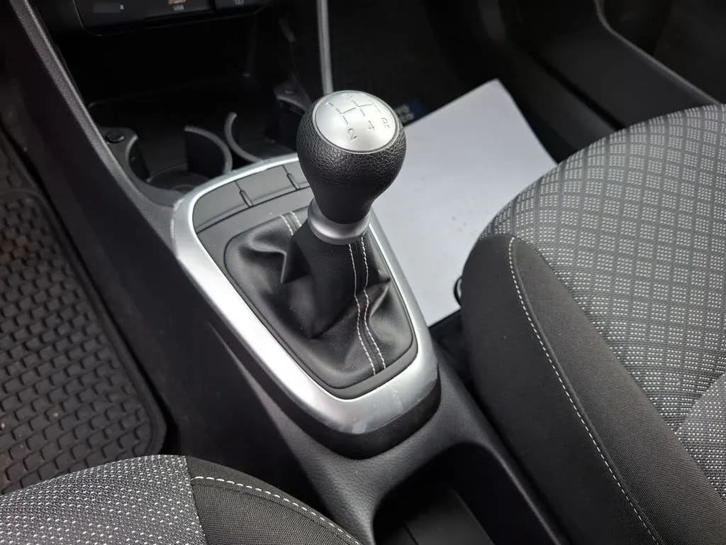 Kia Morning 1.2 Ex 4x2 Hb Abs Ac 5mt 5p año 2025