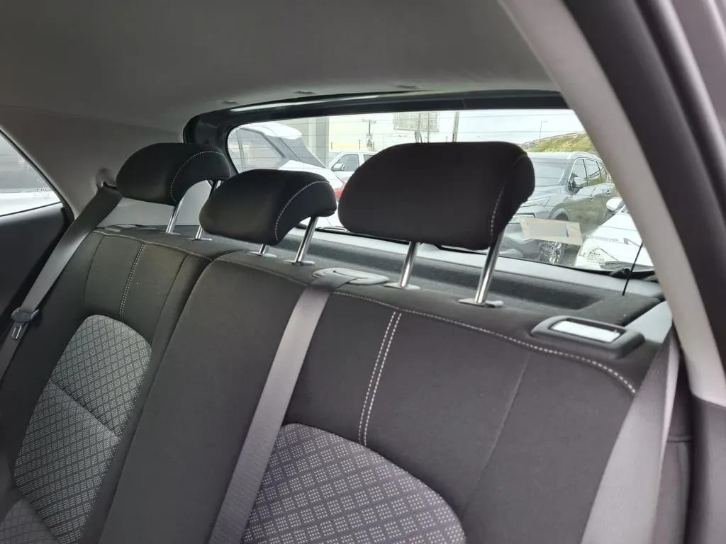 Kia Morning 1.2 Ex 4x2 Hb Abs Ac 5mt 5p año 2025