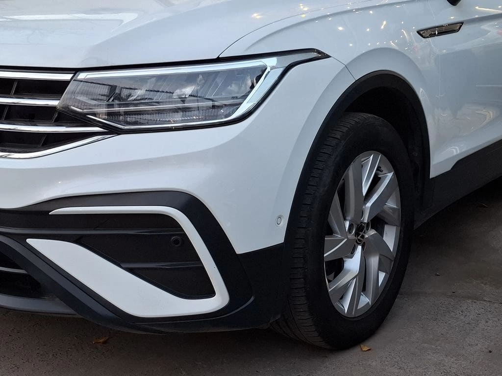 Volkswagen Tiguan 1.4 Tsi Comfortline At año 2025