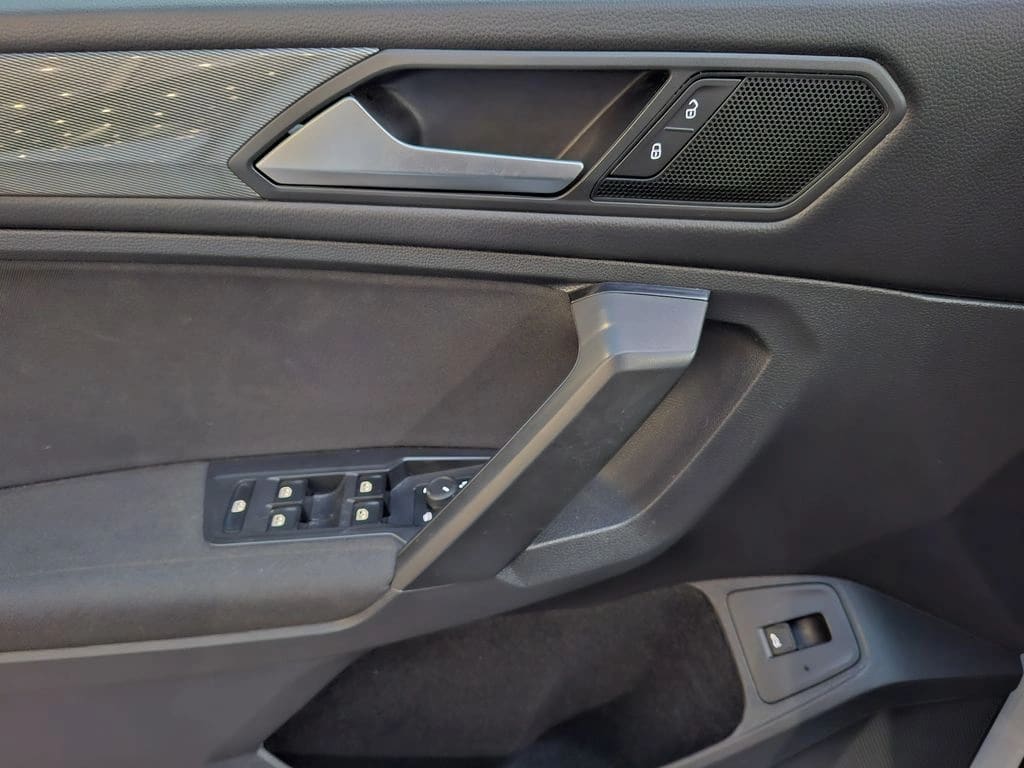 Volkswagen Tiguan 1.4 Tsi Comfortline At año 2025