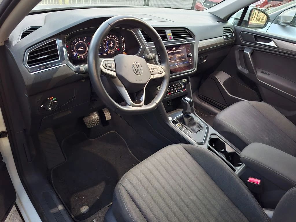 Volkswagen Tiguan 1.4 Tsi Comfortline At año 2025