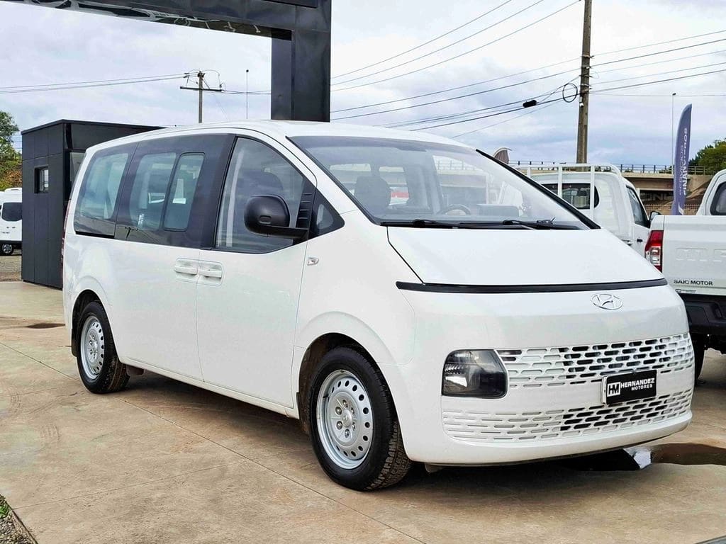 Hyundai Staria Us4 Crdi 2.2 Aut. año 2023