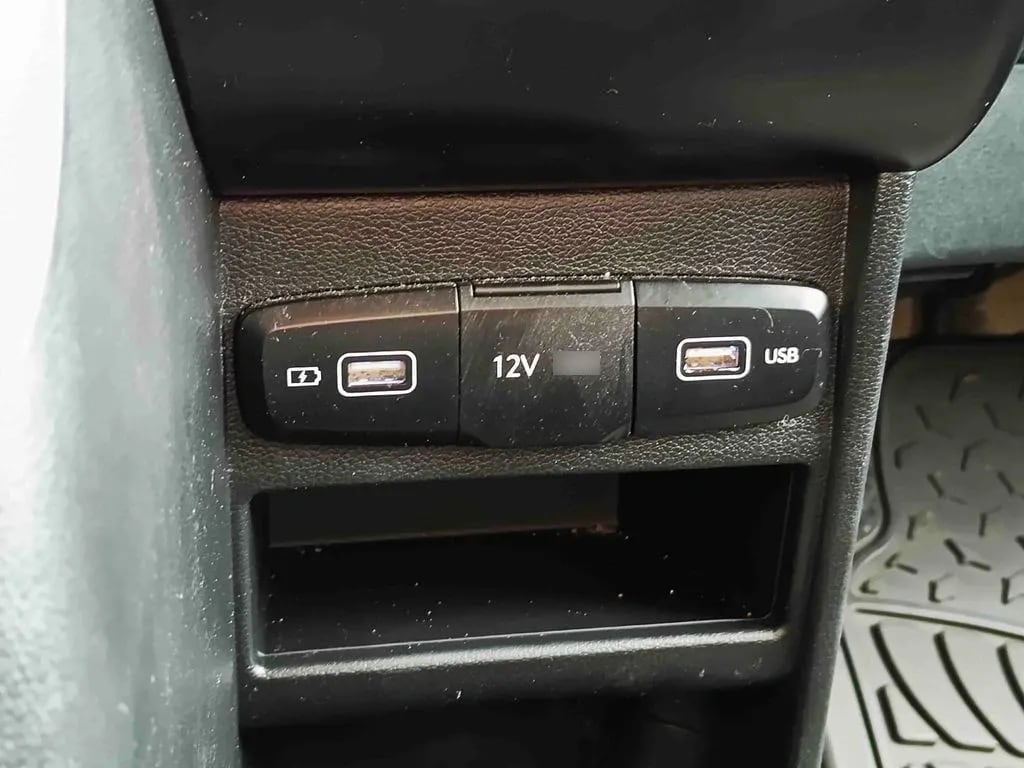 Hyundai Staria Us4 Crdi 2.2 Aut. año 2023