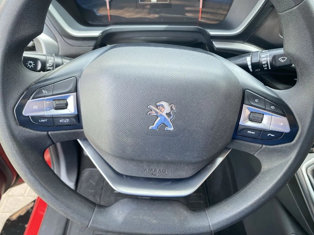 Peugeot Landtrek 1.9 Active Hdi Diesel 4x4 150 Hp Mt 4p año 2022