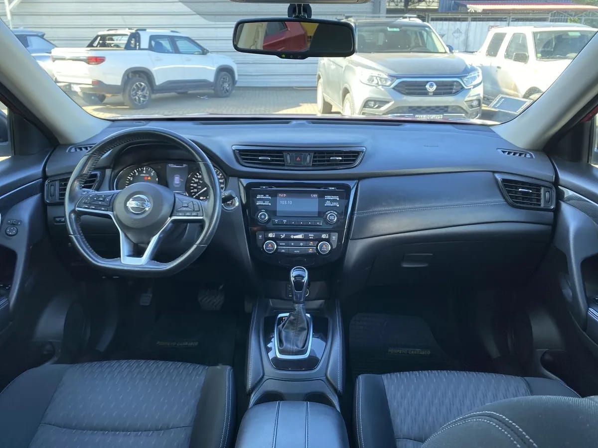 Nissan X-Trail 2.5 Advance 4x2 Cvt At 5p año 2019
