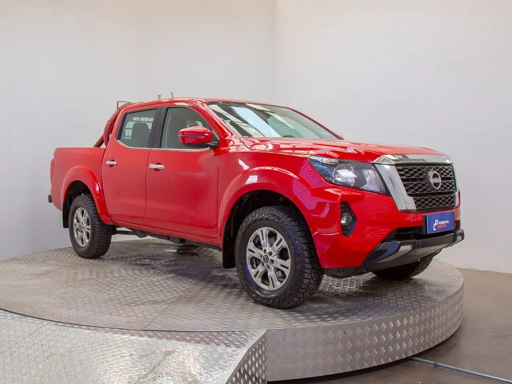 Nissan Navara Xe 4x2 2.3 Mt año 2024