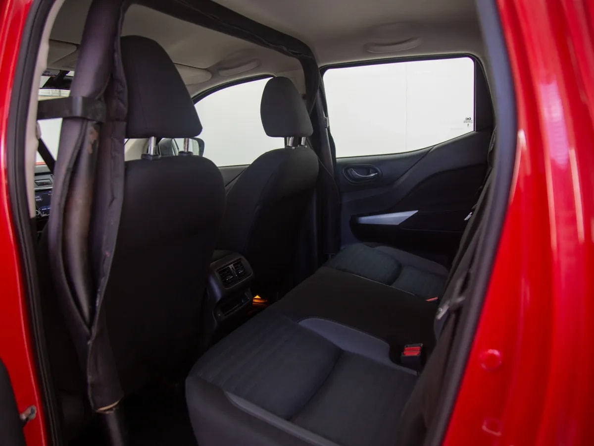 Nissan Navara Xe 4x2 2.3 Mt año 2024