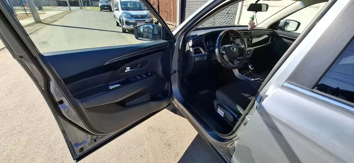 SSANGYONG KORANDO 1.6 Glx 6ab At Diesel año 2023