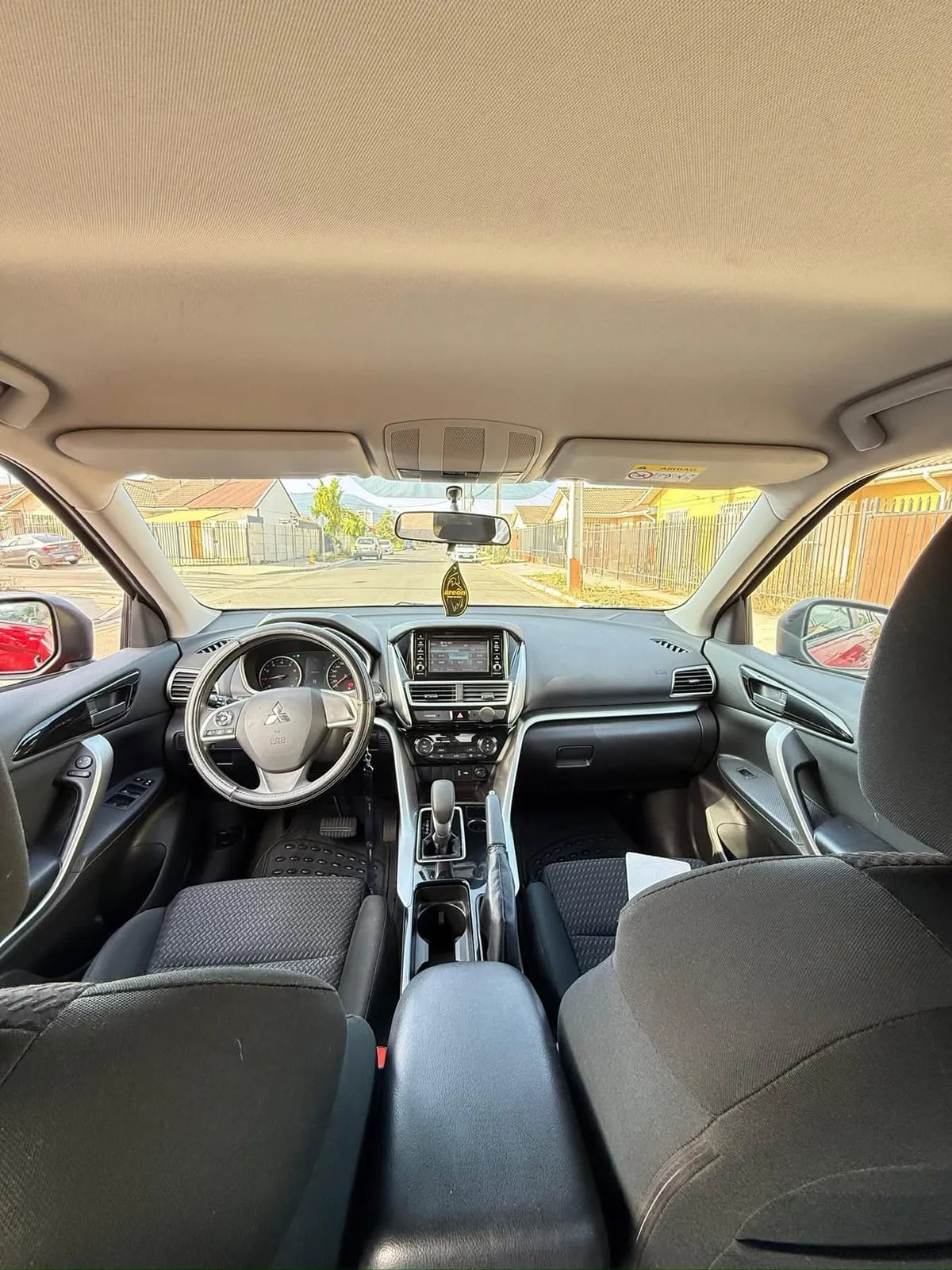 MITSUBISHI ECLIPSE CROSS 1.5 Rs At año 2019