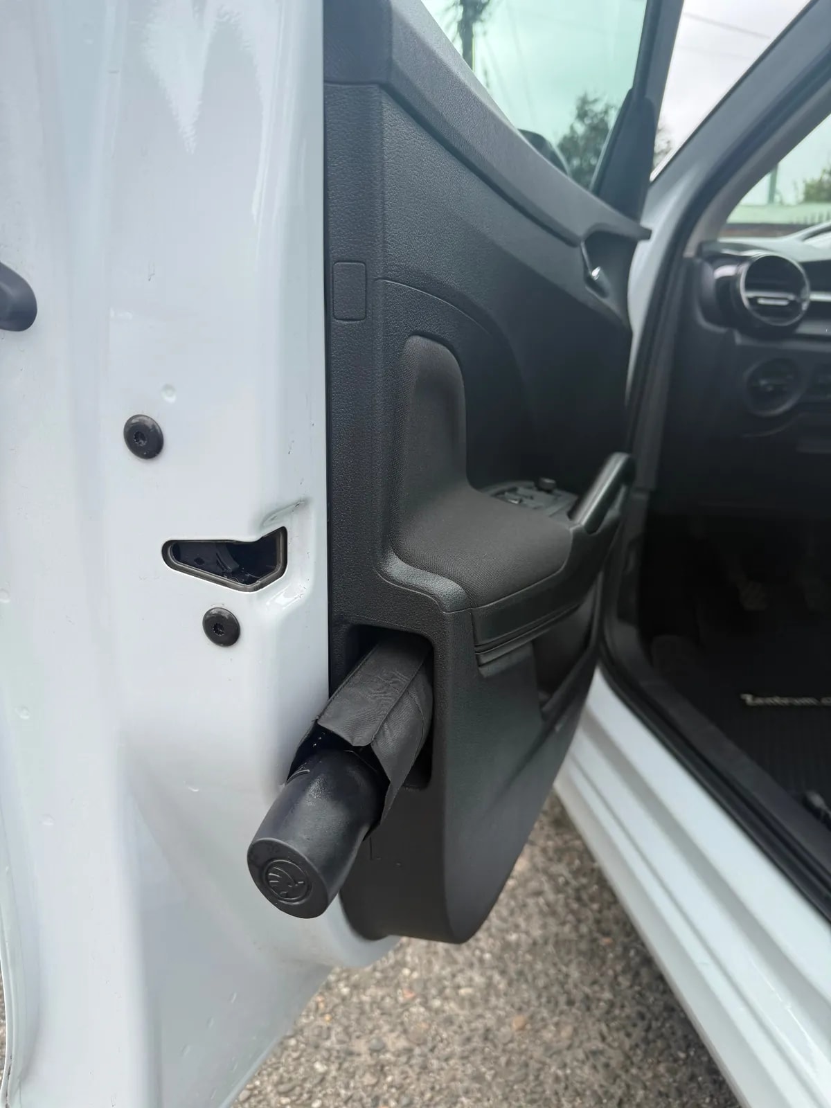SKODA FABIA 1.0 Tsi Ambition Mt año 2023