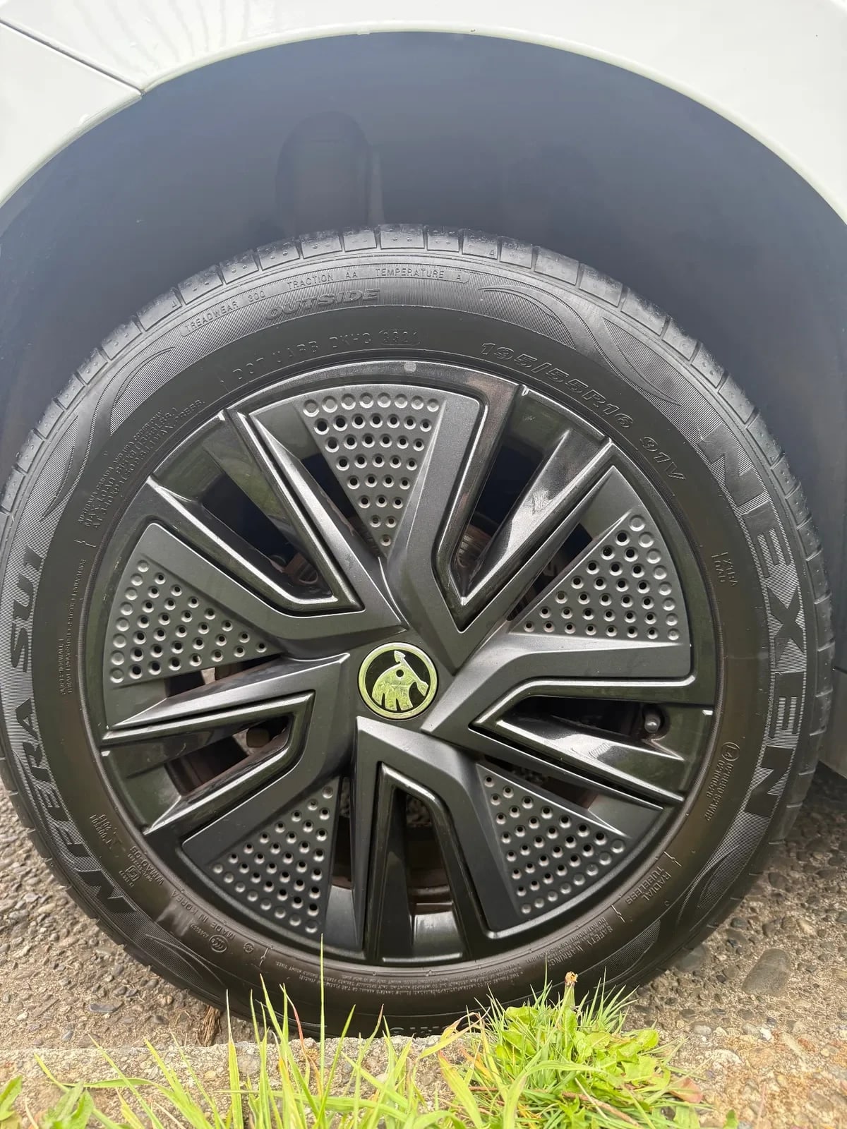 SKODA FABIA 1.0 Tsi Ambition Mt año 2023