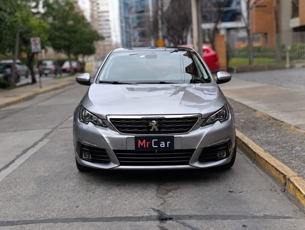 Peugeot 308 Feline año 2021