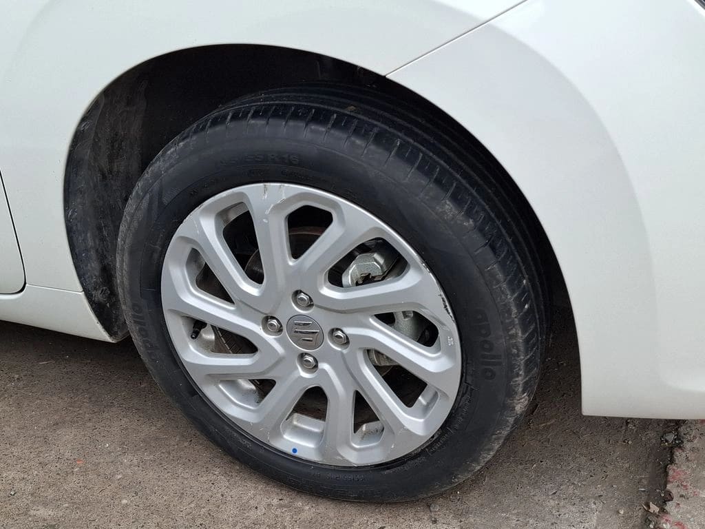 Suzuki Baleno 1.5 Gls At año 2024
