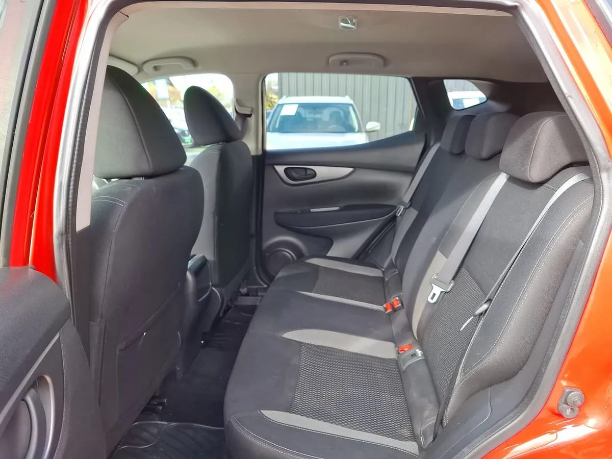 Nissan Qashqai 2.0 Sense 4x2 Mt 5p año 2020