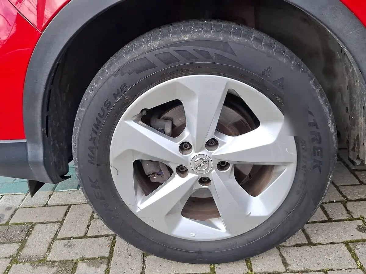 Nissan Qashqai 2.0 Sense 4x2 Mt 5p año 2020