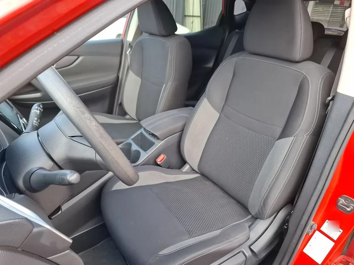 Nissan Qashqai 2.0 Sense 4x2 Mt 5p año 2020