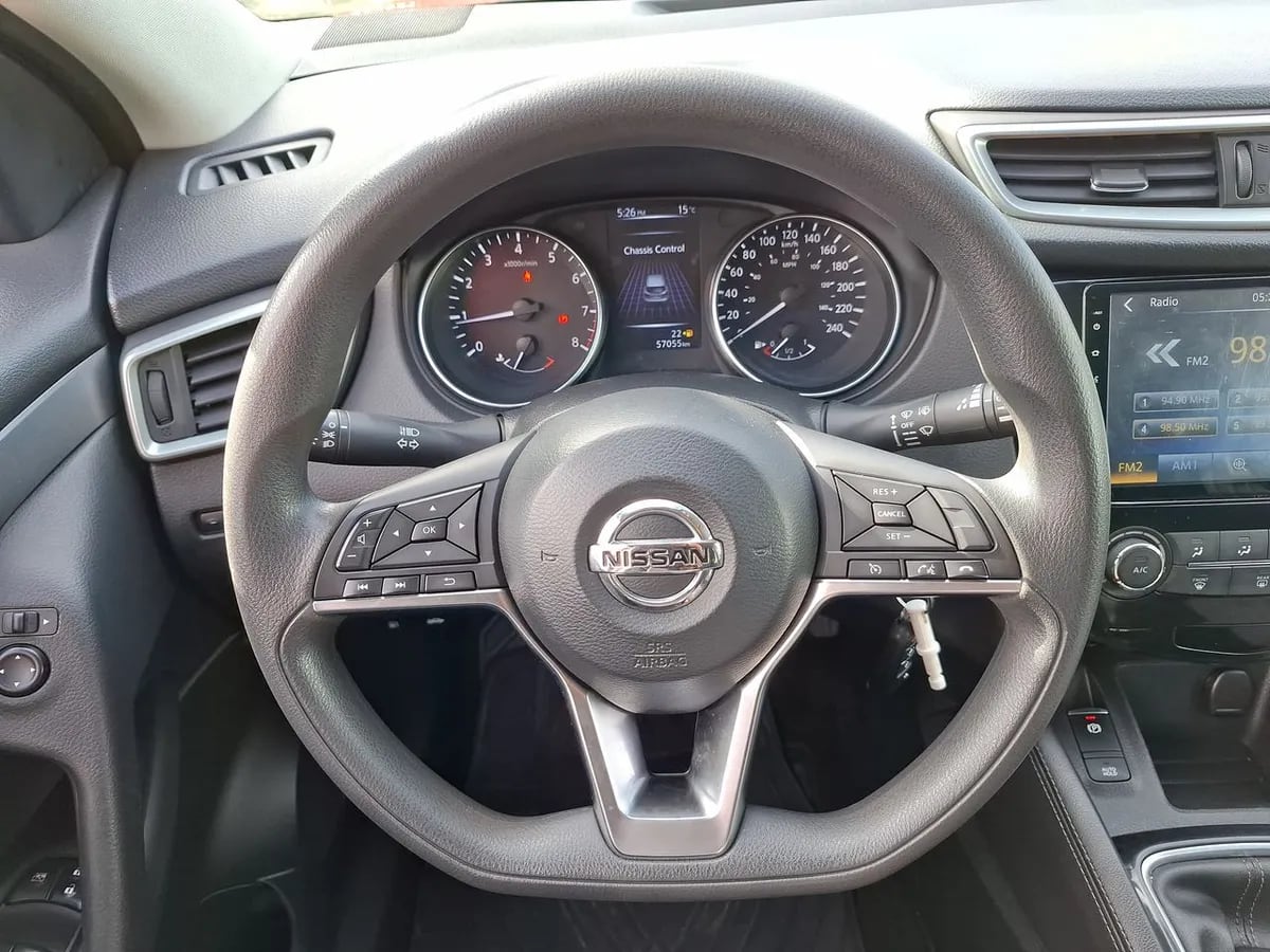 Nissan Qashqai 2.0 Sense 4x2 Mt 5p año 2020