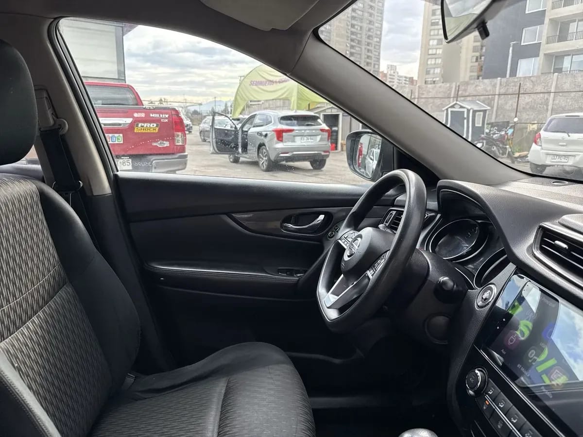 Nissan X-Trail 2.5 Sense 4x2 3row Cvt At 5p año 2021