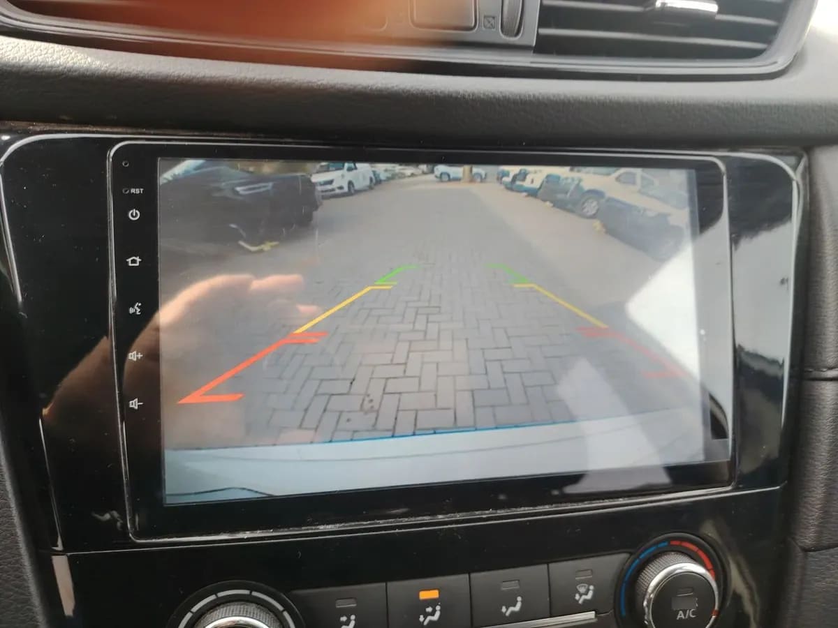 Nissan X-Trail 2.5 Sense Mc 4x2 3row Cvt At 5p año 2021